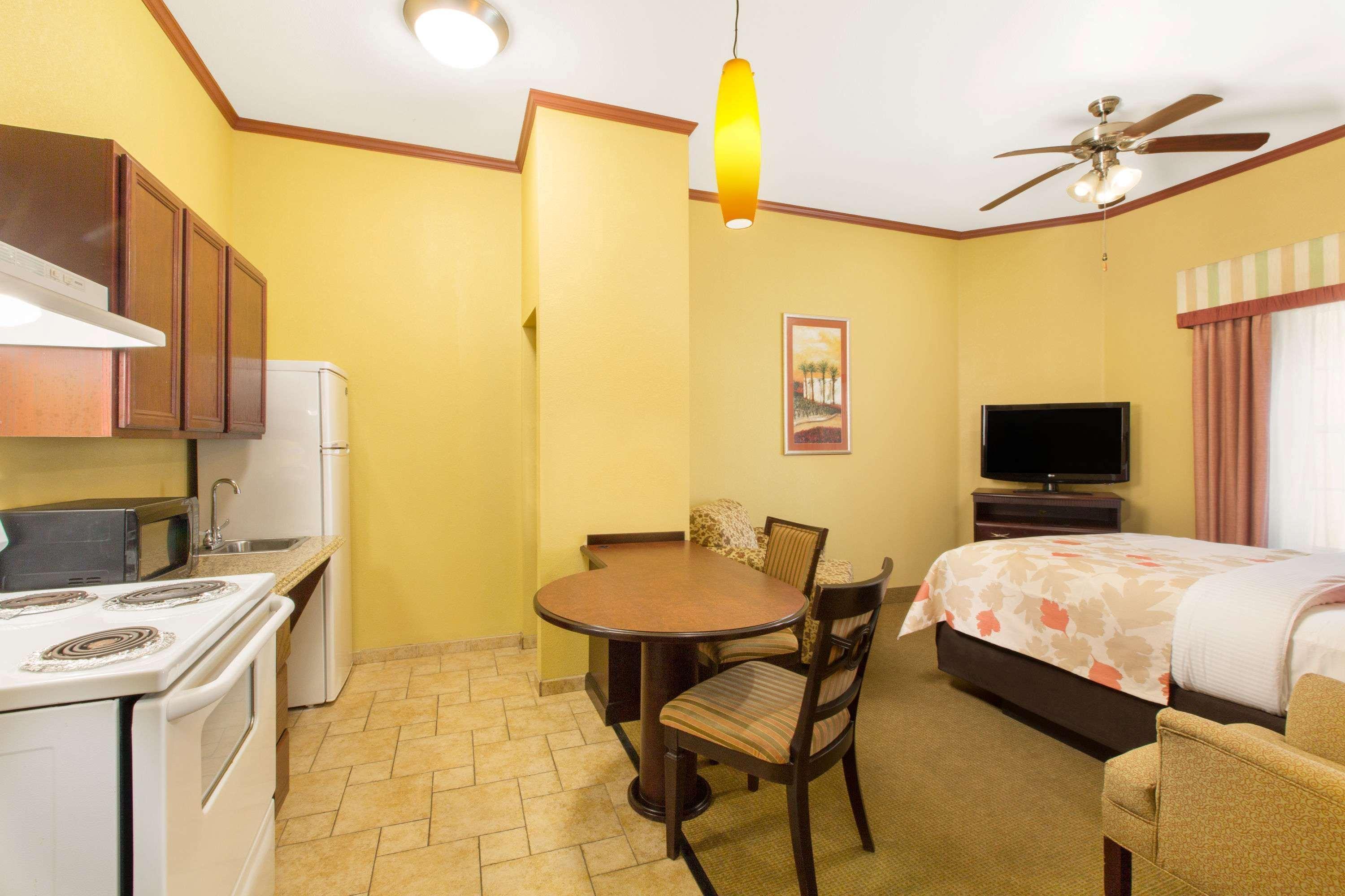 Hawthorn Extended Stay By Wyndham Corpus Christi Padre Isle Exterior photo