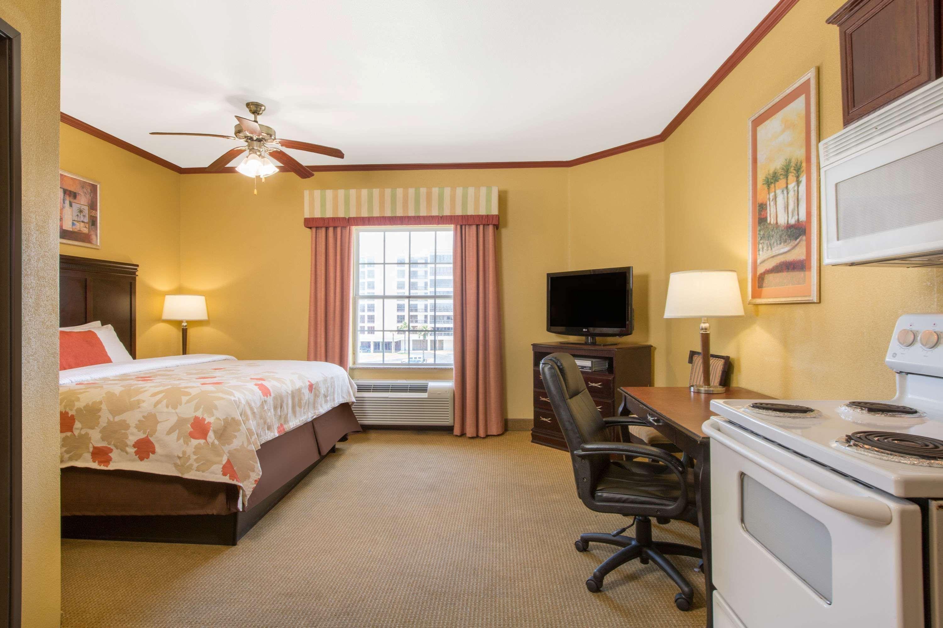 Hawthorn Extended Stay By Wyndham Corpus Christi Padre Isle Exterior photo
